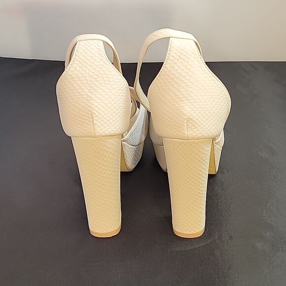 BRAND NEW  WOMEN"S PLASFORM HIGH HEEL  ADJUSTABLE BUCKLE ANKLE STRAP SANDAL - Picture 8 of 14